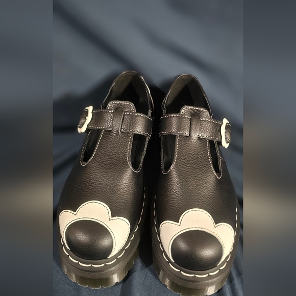 Dr. Martens Bethan Floral Platform Shoes Black White Women Size 10 New No Box - Picture 2 of 7
